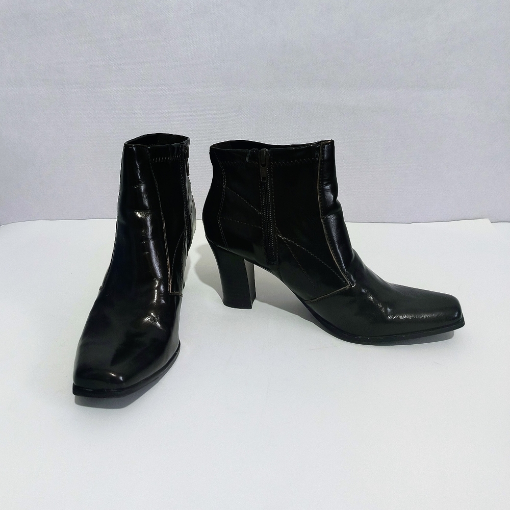 Nickels Rogue Brown Faux Leather High Heeled Ankle Boots Women's 7.5